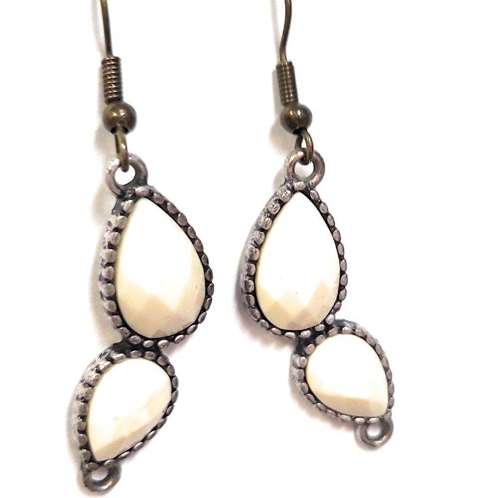 Long Cream Colored Drop with Bronze-tone Outline